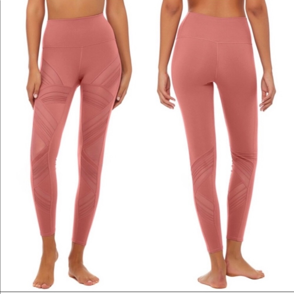 Alo Yoga Mesh Ultimate High Waist Legging 🌸